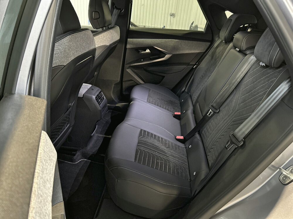 Occasion PEUGEOT 3008 3008 Hybrid 136 e-DCS6 - GT