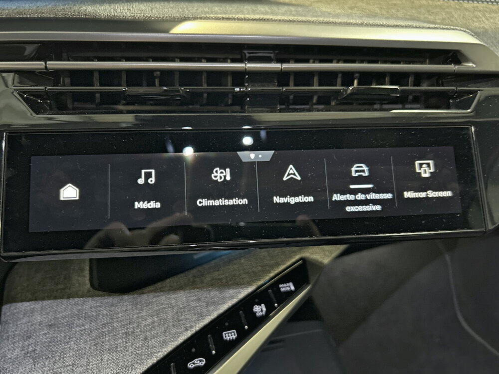 Occasion PEUGEOT 3008 3008 Hybrid 136 e-DCS6 - GT