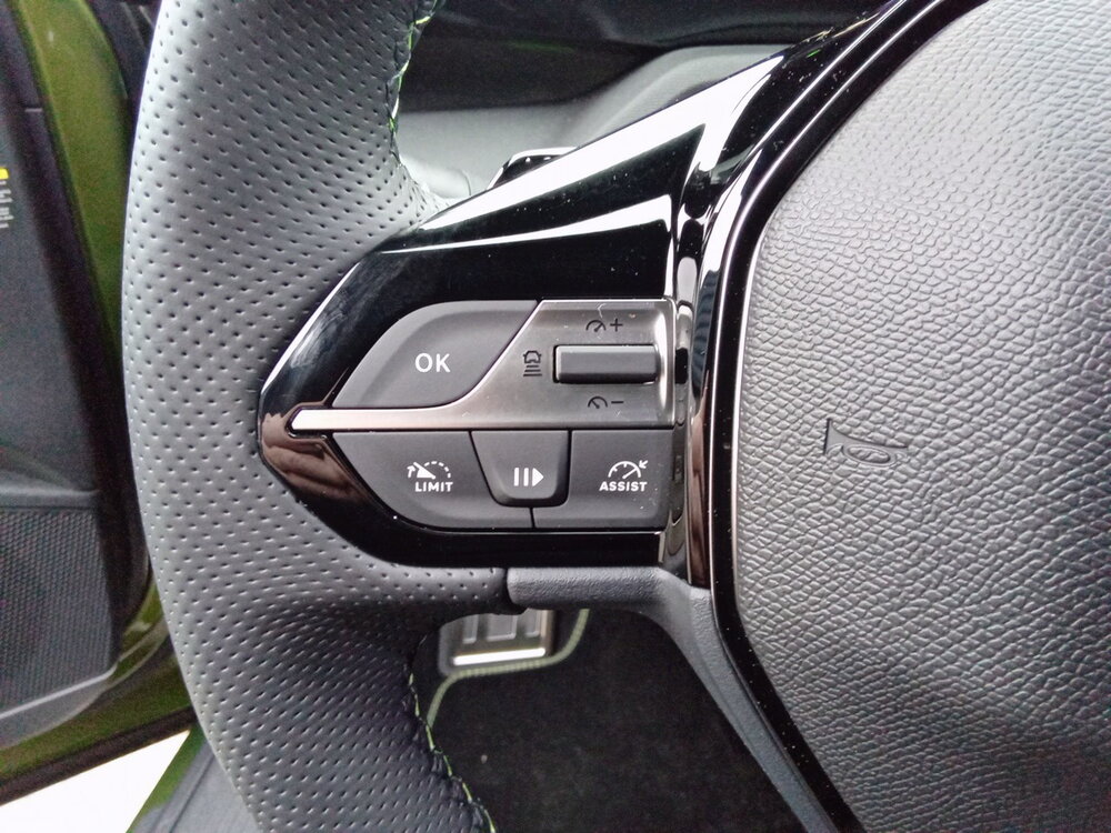 Occasion PEUGEOT 408 408 Hybrid 145 e-DCS6 - GT