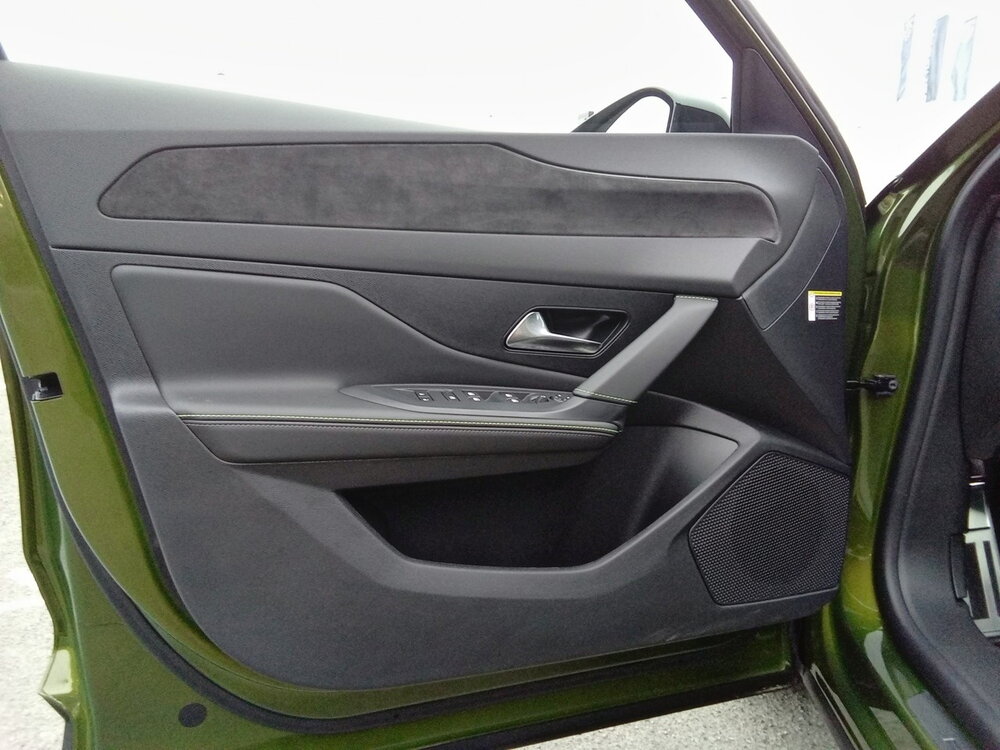 Occasion PEUGEOT 408 408 Hybrid 145 e-DCS6 - GT