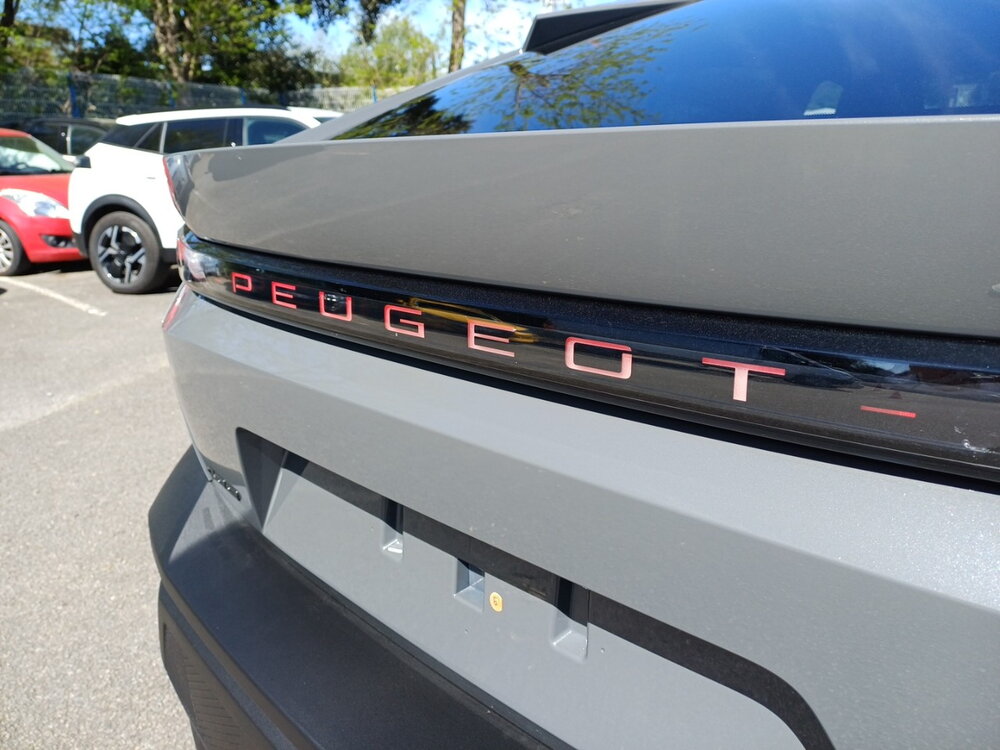 Occasion PEUGEOT 408 408 Hybrid 145 e-DCS6 - GT