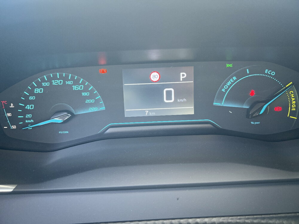 Occasion PEUGEOT 2008 2008 Hybrid 110 e-DCS6 - Edition