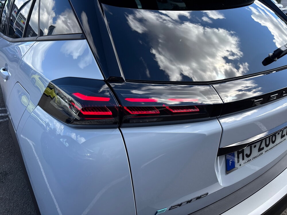Occasion PEUGEOT 2008 2008 Electrique 54 kWh 156 ch - GT Exclusive