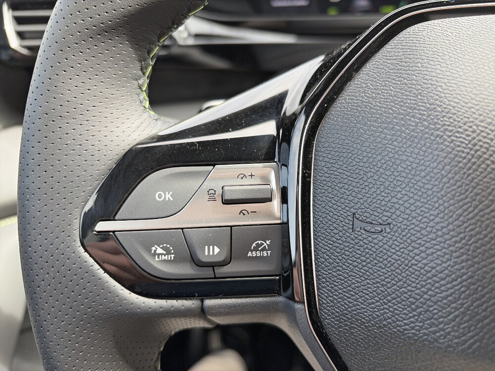Occasion PEUGEOT 408 408 Hybrid 145 e-DCS6 - GT