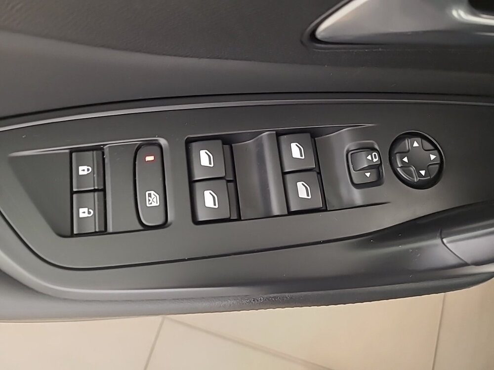 Occasion PEUGEOT 408 408 PHEV 180 e-EAT8 - Allure Pack