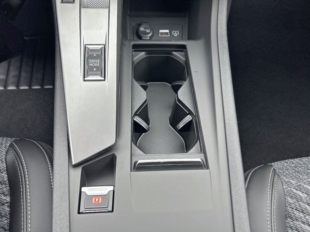 Occasion PEUGEOT 308 308 SW Hybrid 145 e-DCS6 - Allure