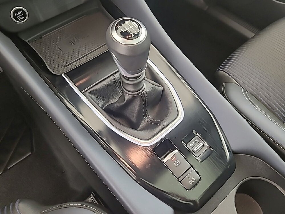 Occasion NISSAN Qashqai Qashqai Mild Hybrid 140 ch - Tekna