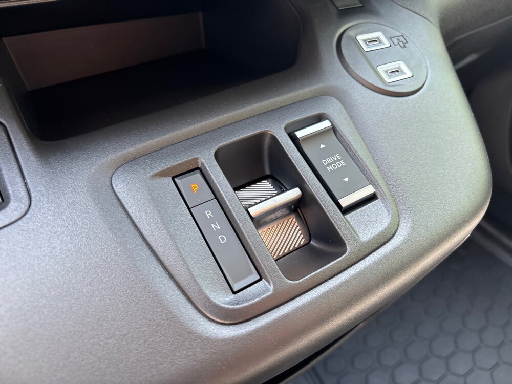 Occasion PEUGEOT Partner E-PARTNER FGN 136 CH M CHARG UT MAJ 54 KWH AUT