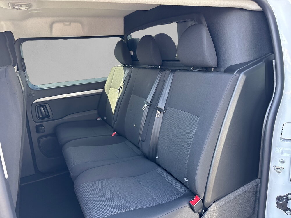 Occasion PEUGEOT Expert EXPERT CA FIXE M DIESEL 180 CH AUTOMATIQUE - TECH EDITION