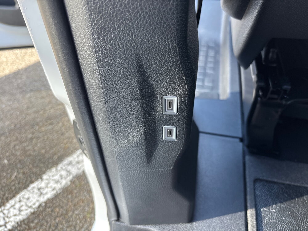Occasion PEUGEOT Expert EXPERT CA FIXE M DIESEL 180 CH AUTOMATIQUE - TECH EDITION