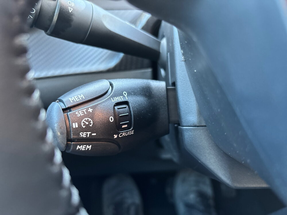 Occasion PEUGEOT 208 208 Hybrid 110 ch e-DCS6 - EDITION