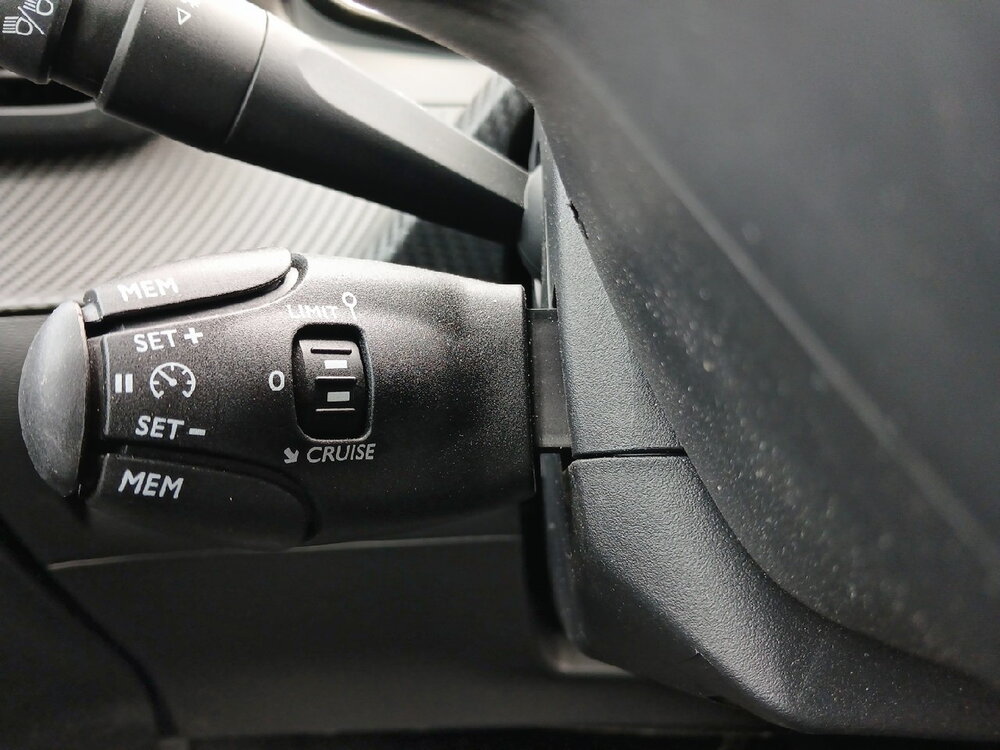 Occasion PEUGEOT 208 208 Hybrid 110 ch e-DCS6 - Allure