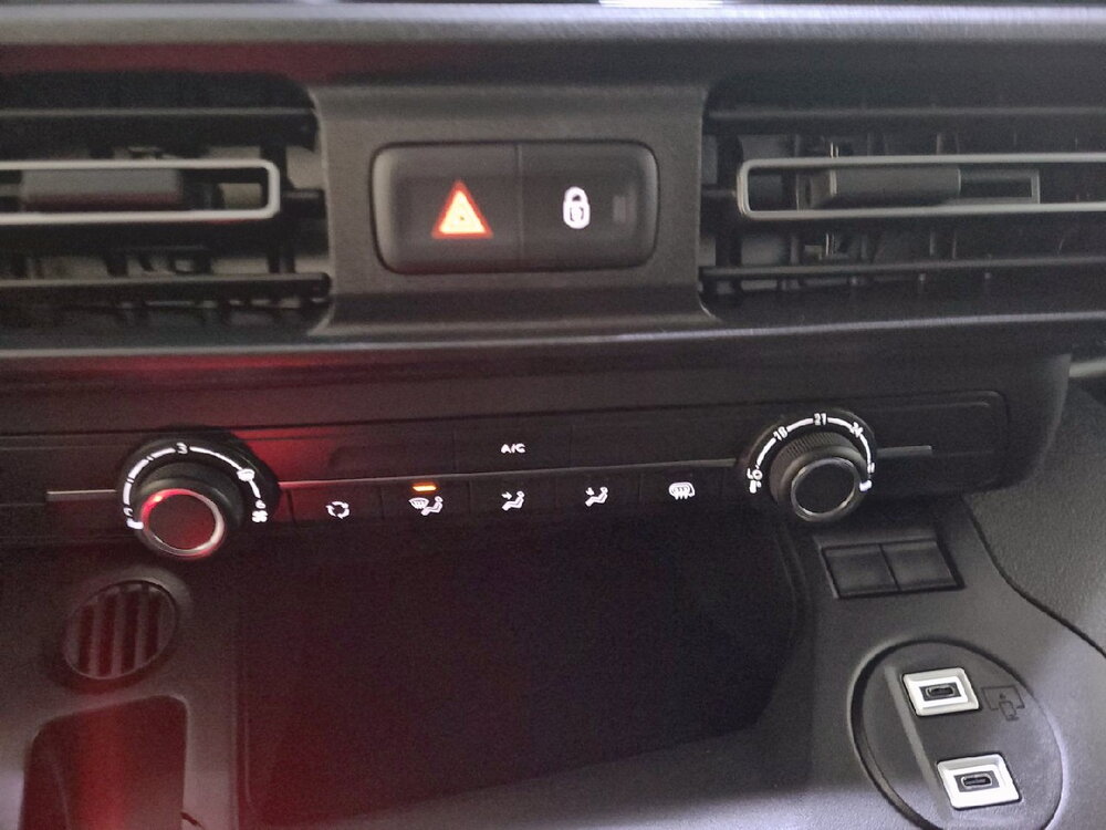 Occasion CITROEN Berlingo BERLINGO VAN M DIESEL 100 CH MANUELLE