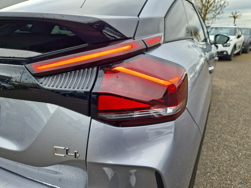 Occasion CITROEN C4 C4 PureTech 130 S&S EAT8 - Shine