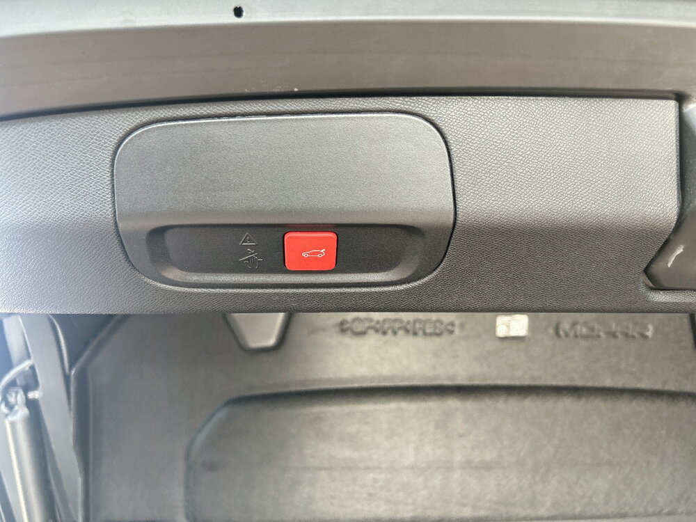 Occasion PEUGEOT 408 408 Hybrid 145 e-DCS6 - GT