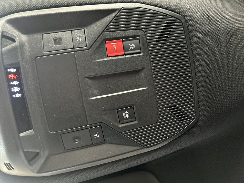 Occasion PEUGEOT 408 408 Hybrid 145 e-DCS6 - GT