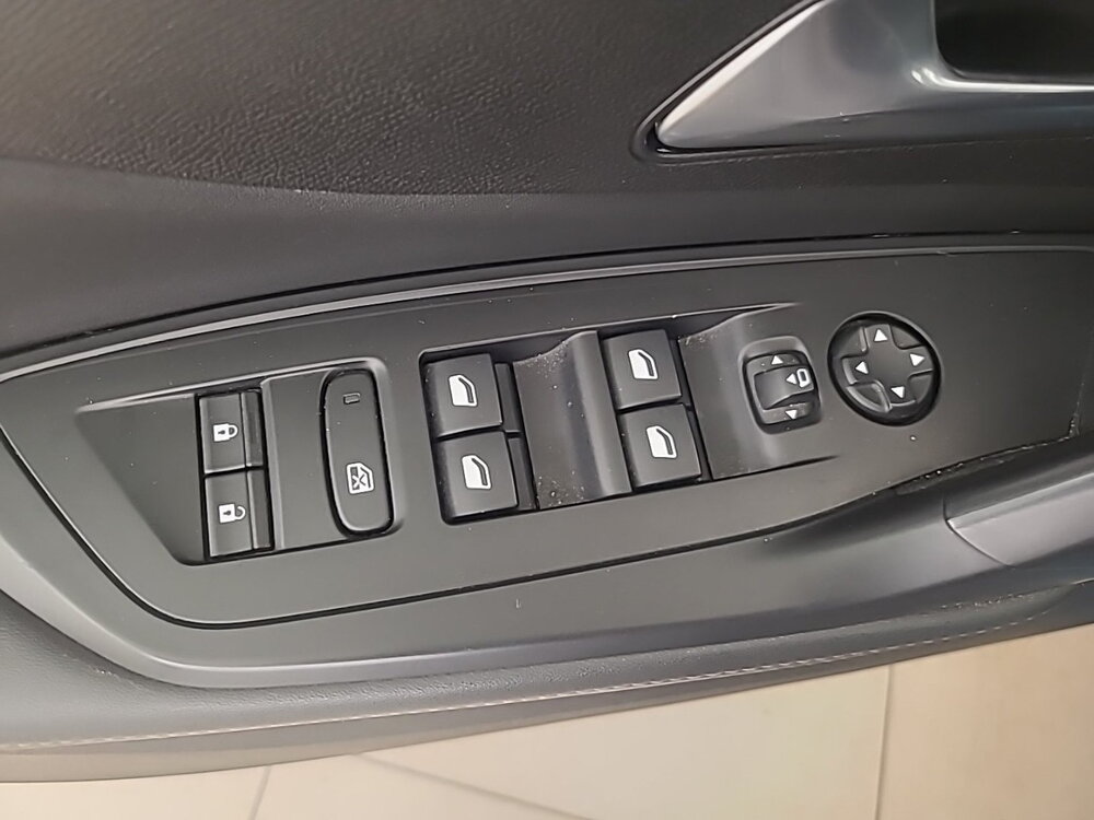 Occasion PEUGEOT 408 408 PureTech 130 ch S&S EAT8 - Allure Pack