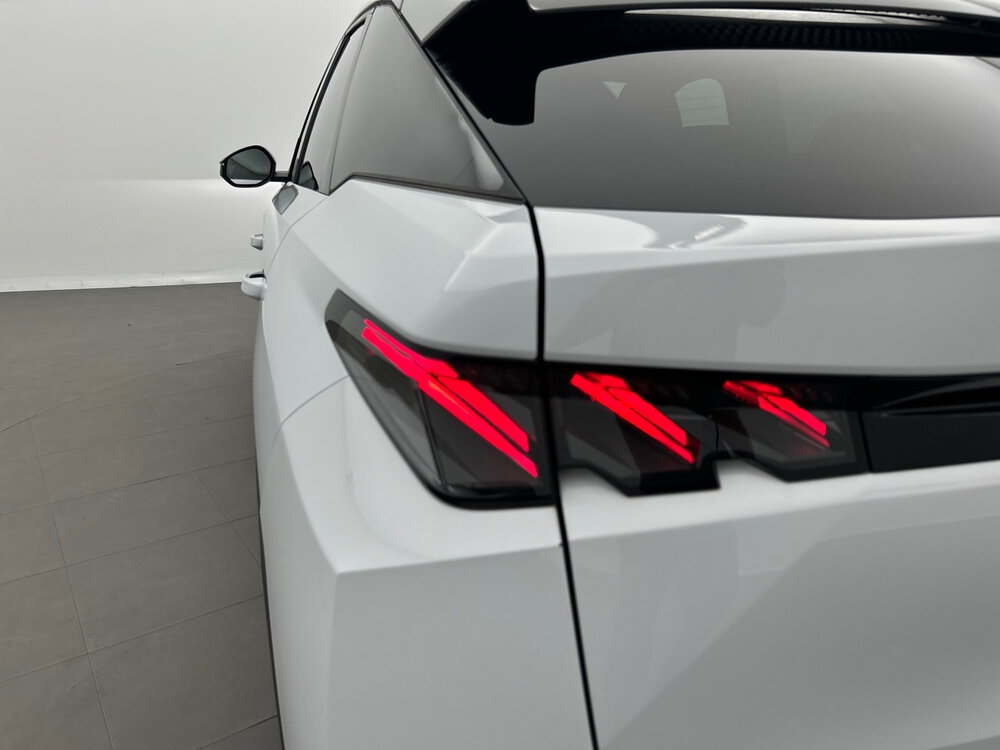 Occasion PEUGEOT 3008 3008 Hybrid 145 e-DCS6 - GT