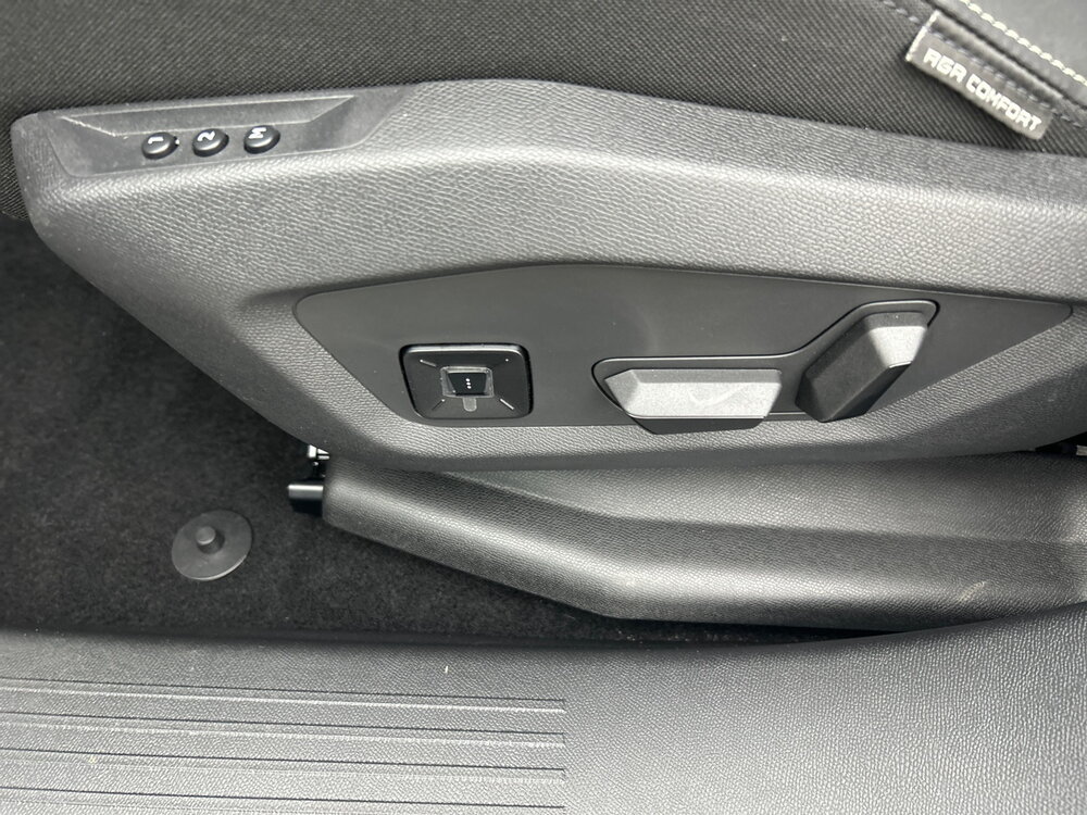 Occasion PEUGEOT 3008 3008 Hybrid 145 e-DCS6 - GT