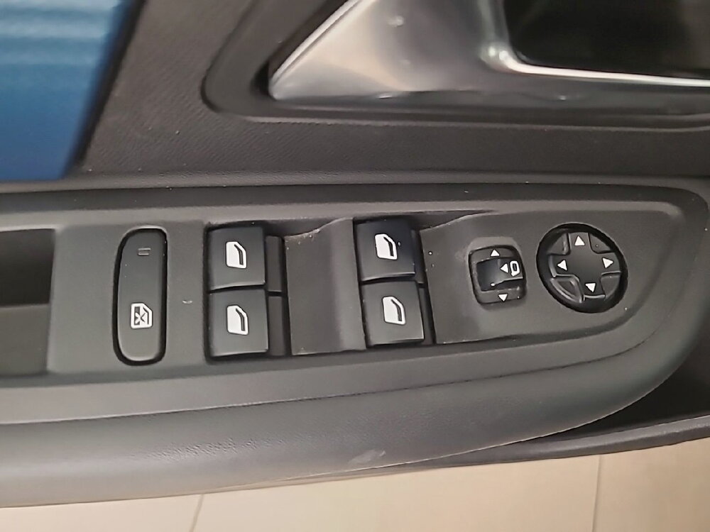 Occasion CITROEN C4 e-C4 136 ch Automatique - Shine