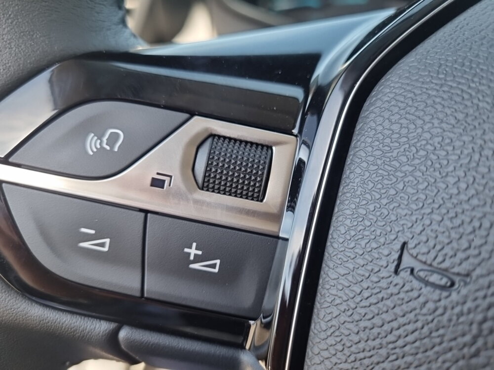 Occasion PEUGEOT 208 208 Hybrid 110 ch e-DCS6 - EDITION