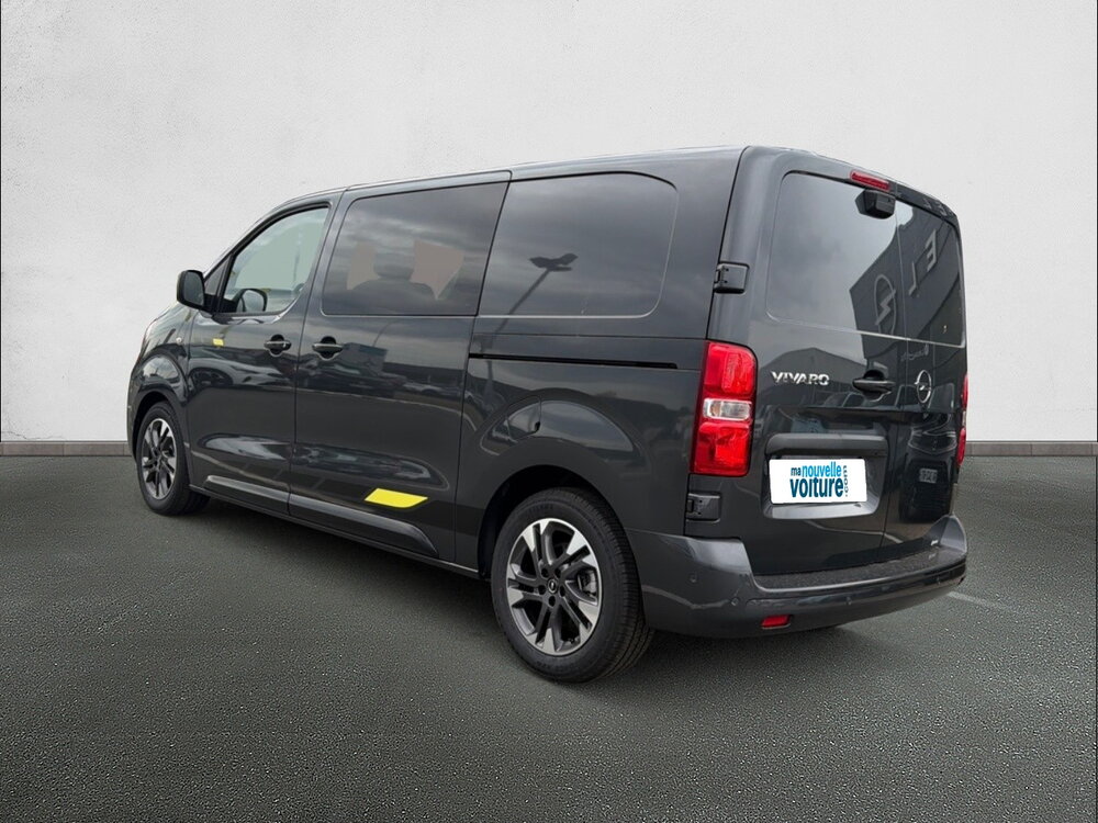 Occasion OPEL Vivaro VIVARO CA FIXE SPORTIVE DIESEL 180 CH M AUTOMATIQUE