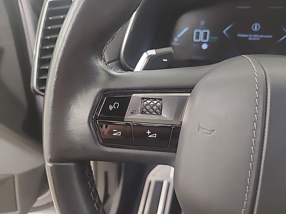 Occasion DS DS 7 Crossback DS7 Crossback Hybride E-Tense 300 EAT8 4x4 - Rivoli