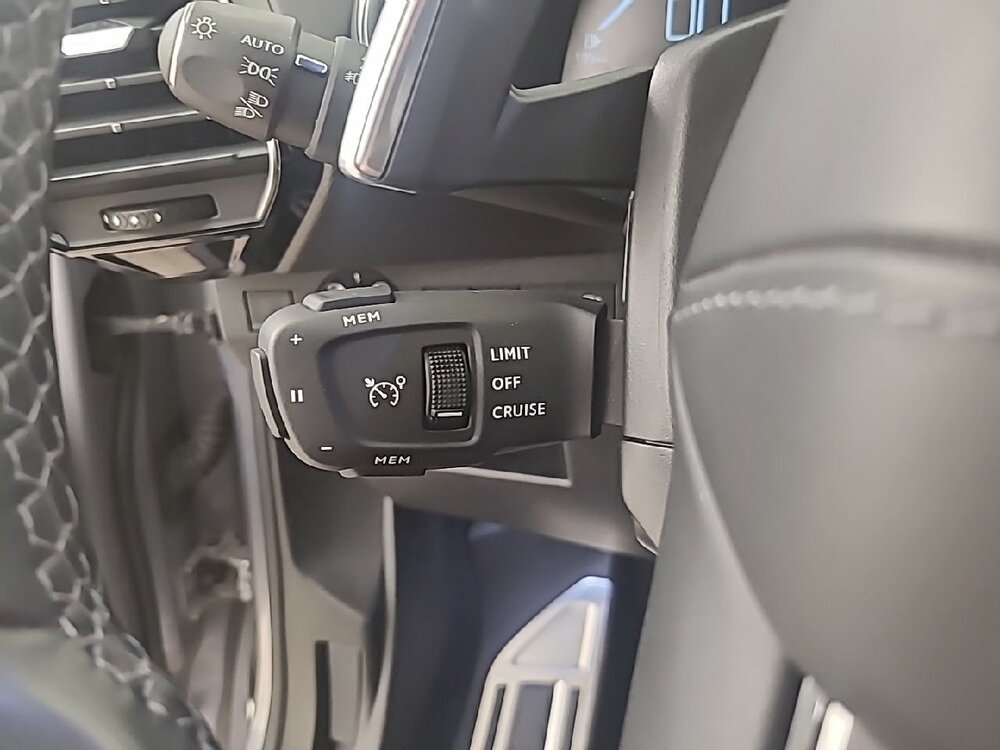 Occasion DS DS 7 Crossback DS7 Crossback Hybride E-Tense 300 EAT8 4x4 - Rivoli