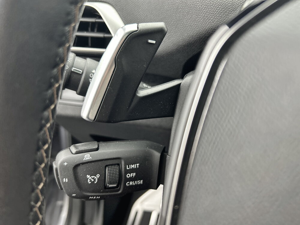 Occasion PEUGEOT 3008 3008 Hybrid4 300 e-EAT8 - GT Pack