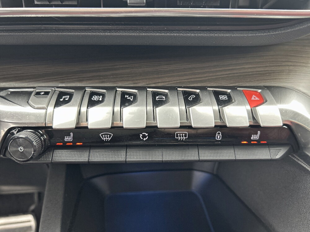 Occasion PEUGEOT 3008 3008 Hybrid4 300 e-EAT8 - GT Pack