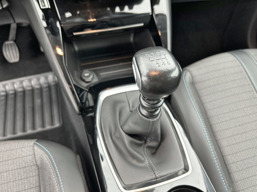 Occasion PEUGEOT 208 208 BlueHDi 100 S&S BVM6 - Allure Business