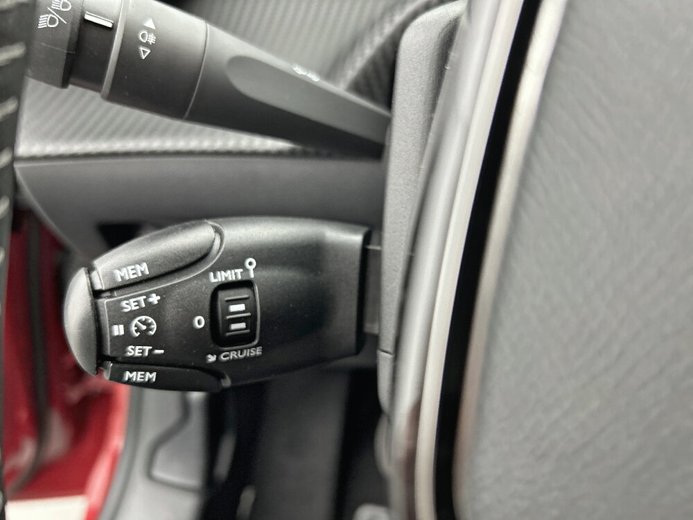 Occasion PEUGEOT 208 208 BlueHDi 100 S&S BVM6 - Allure Business