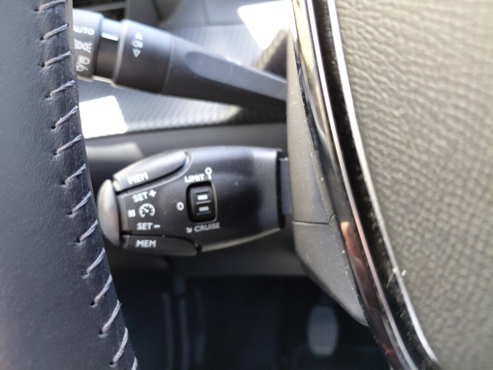 Occasion PEUGEOT 208 208 BlueHDi 100 S&S BVM6 - Allure Business