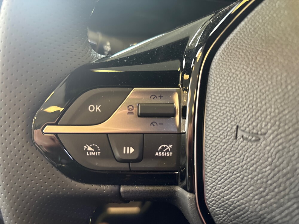 Occasion PEUGEOT 408 408 Hybrid 145 e-DCS6 - GT