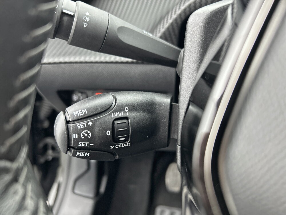 Occasion PEUGEOT 208 208 PureTech 100 S&S BVM6 - Allure