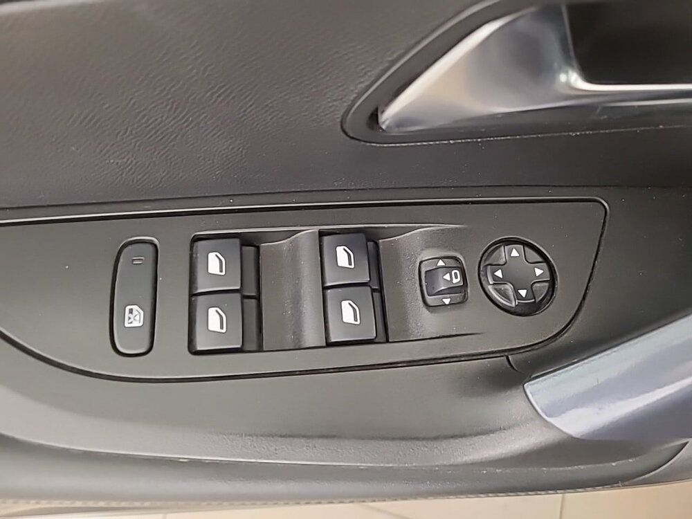 Occasion PEUGEOT 2008 2008 PureTech 130 S&S BVM6 - Allure Pack