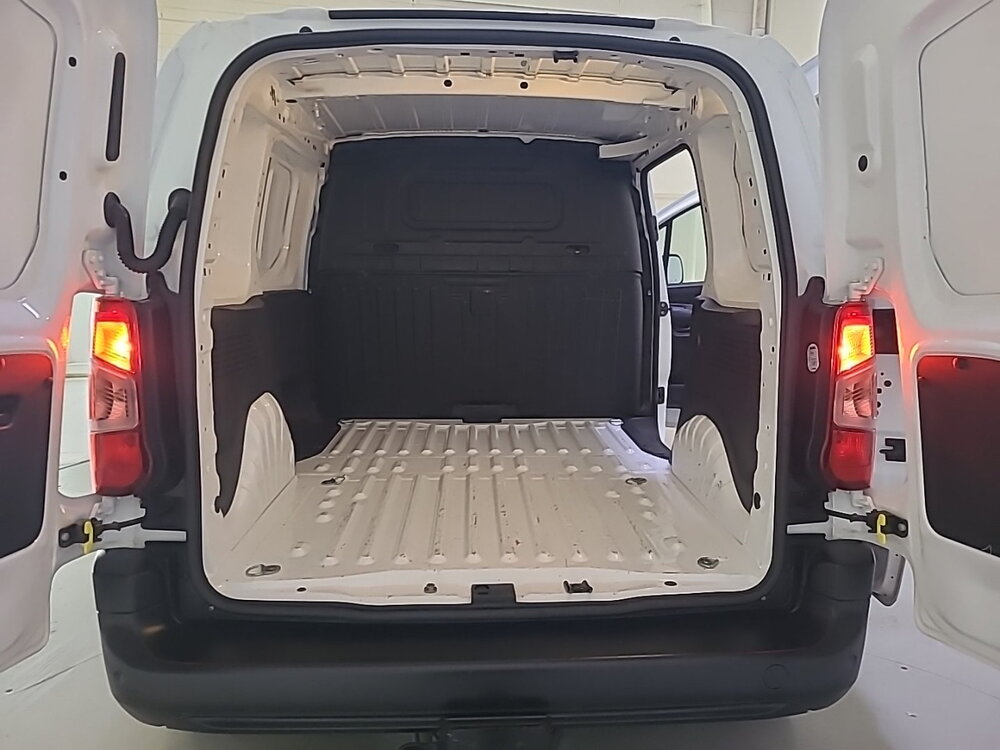 Occasion PEUGEOT Partner PARTNER FOURGON STANDARD 650 KG BLUEHDI 130 S&S EAT8 - ASPHALT