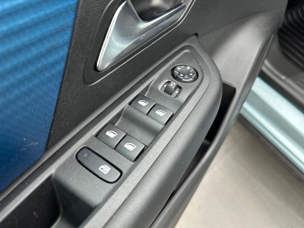 Occasion CITROEN C4 e-C4 136 ch Automatique - Feel