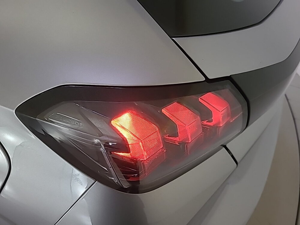 Occasion PEUGEOT 208 208 PureTech 100 S&S BVM6 - Active