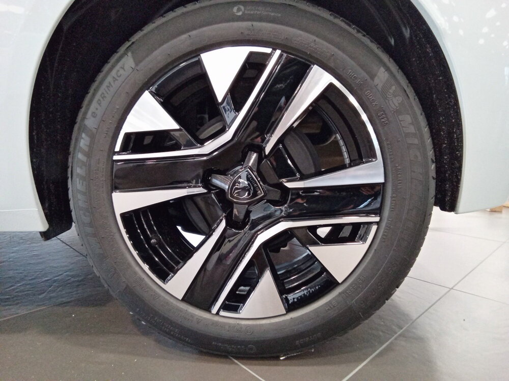 Occasion PEUGEOT 208 208 Hybrid 110 ch e-DCS6 - EDITION