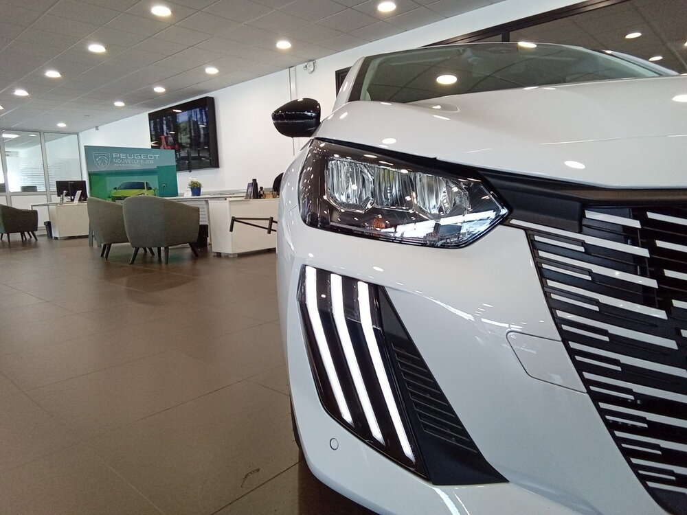 Occasion PEUGEOT 208 208 Hybrid 110 ch e-DCS6 - EDITION