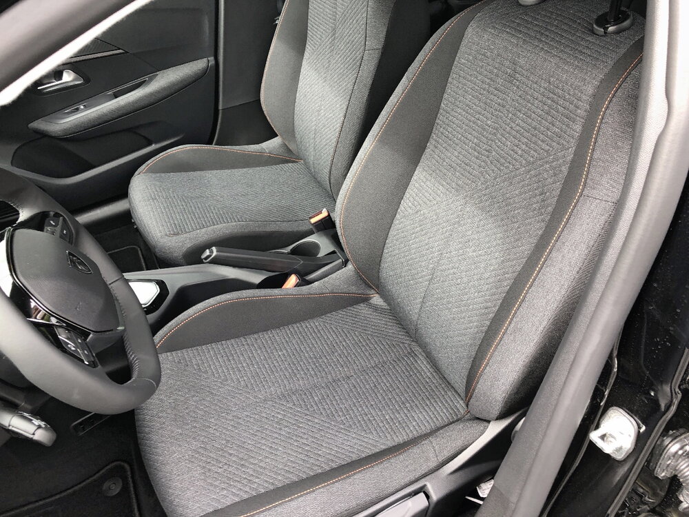 Occasion PEUGEOT 208 208 Hybrid 110 ch e-DCS6 - série spéciale EDITION