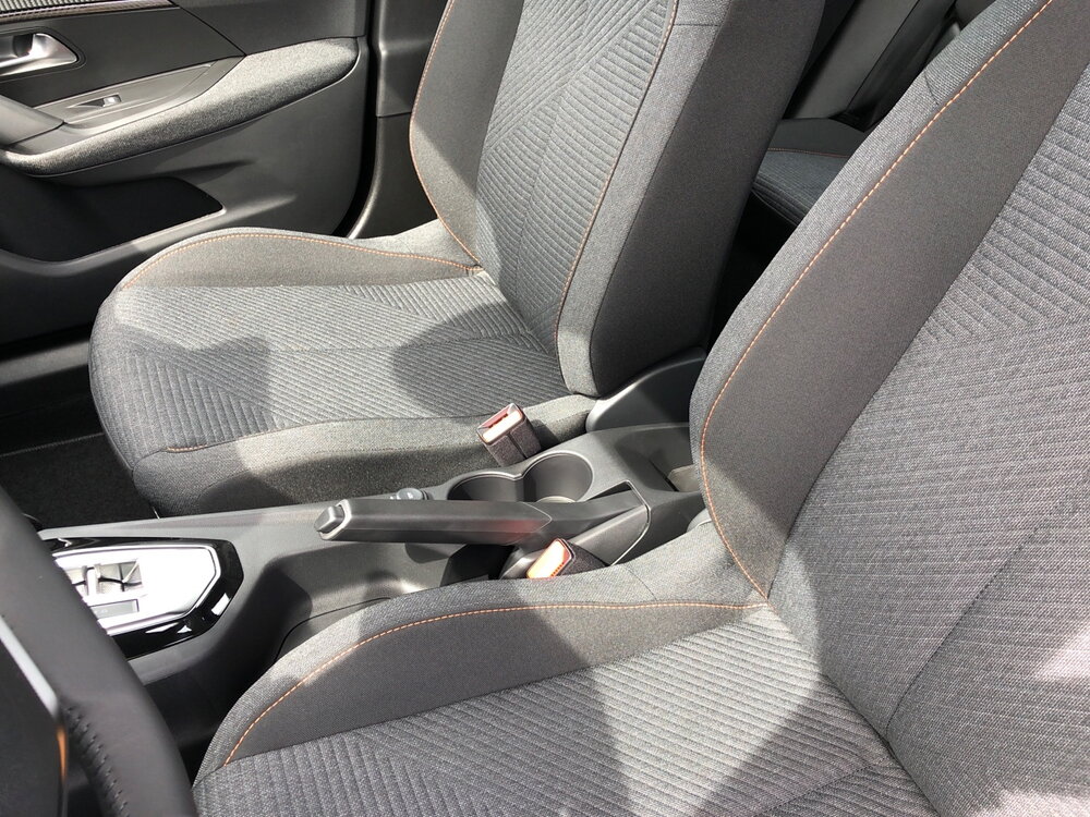 Occasion PEUGEOT 2008 2008 Hybrid 110 e-DCS6 - Edition