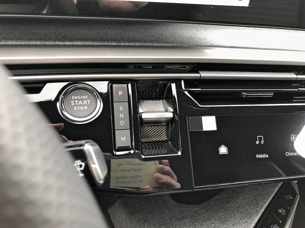 Occasion PEUGEOT 3008 3008 Hybrid 145 e-DCS6 - GT