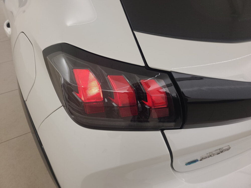 Occasion PEUGEOT 208 208 Electrique 50 kWh 136ch - Style