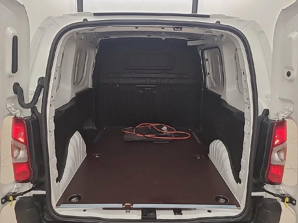 Occasion OPEL Combo COMBO-E CARGO L1 ELECTRIQUE 100 KW - PACK CLIM