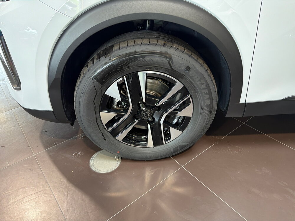 Occasion PEUGEOT 2008 2008 Hybrid 110 e-DCS6 - Edition