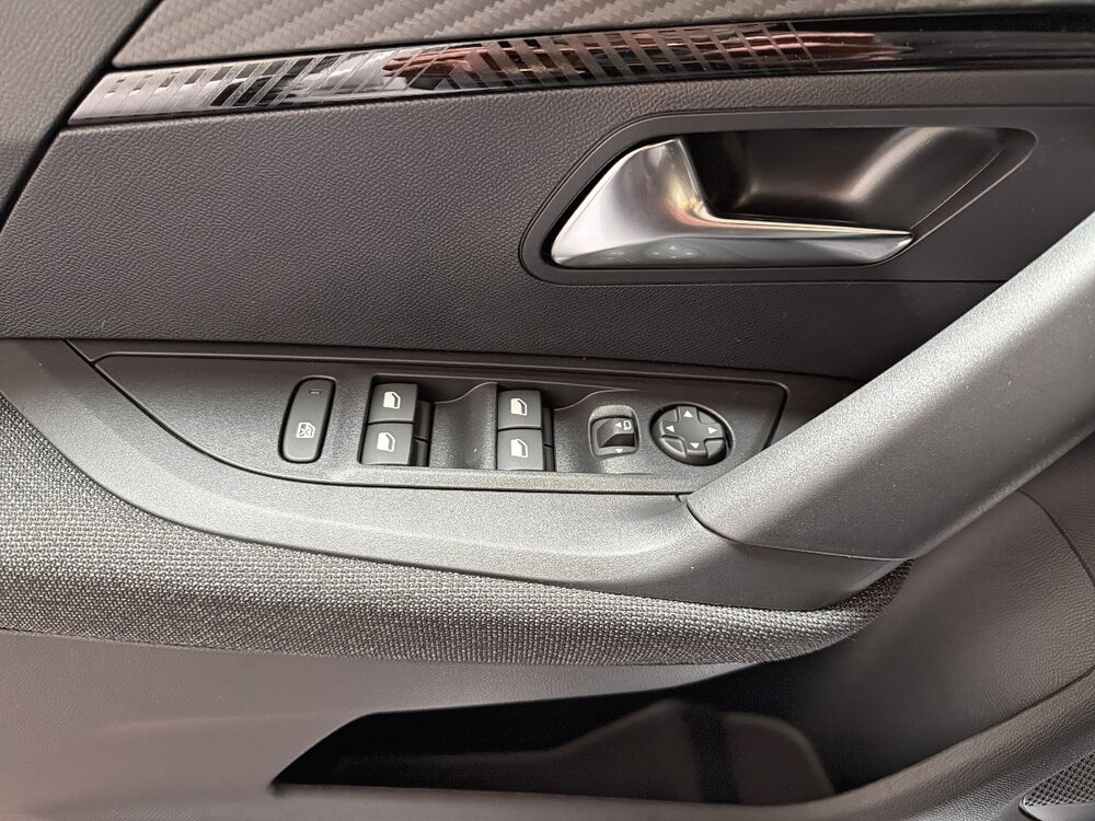 Occasion PEUGEOT 2008 2008 Hybrid 110 e-DCS6 - Edition