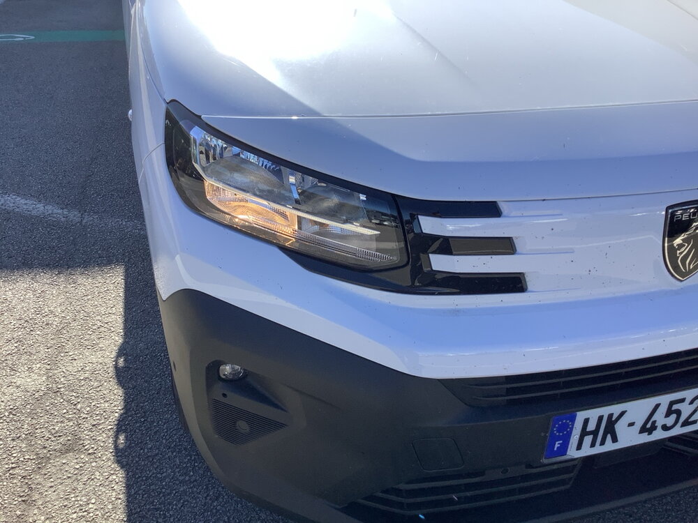 Occasion PEUGEOT Partner E-PARTNER FGN 136 CH M CHARG UT MAJ 54 KWH AUT