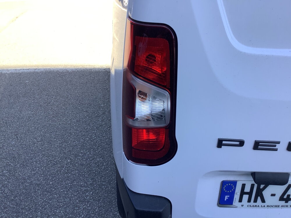 Occasion PEUGEOT Partner E-PARTNER FGN 136 CH M CHARG UT MAJ 54 KWH AUT